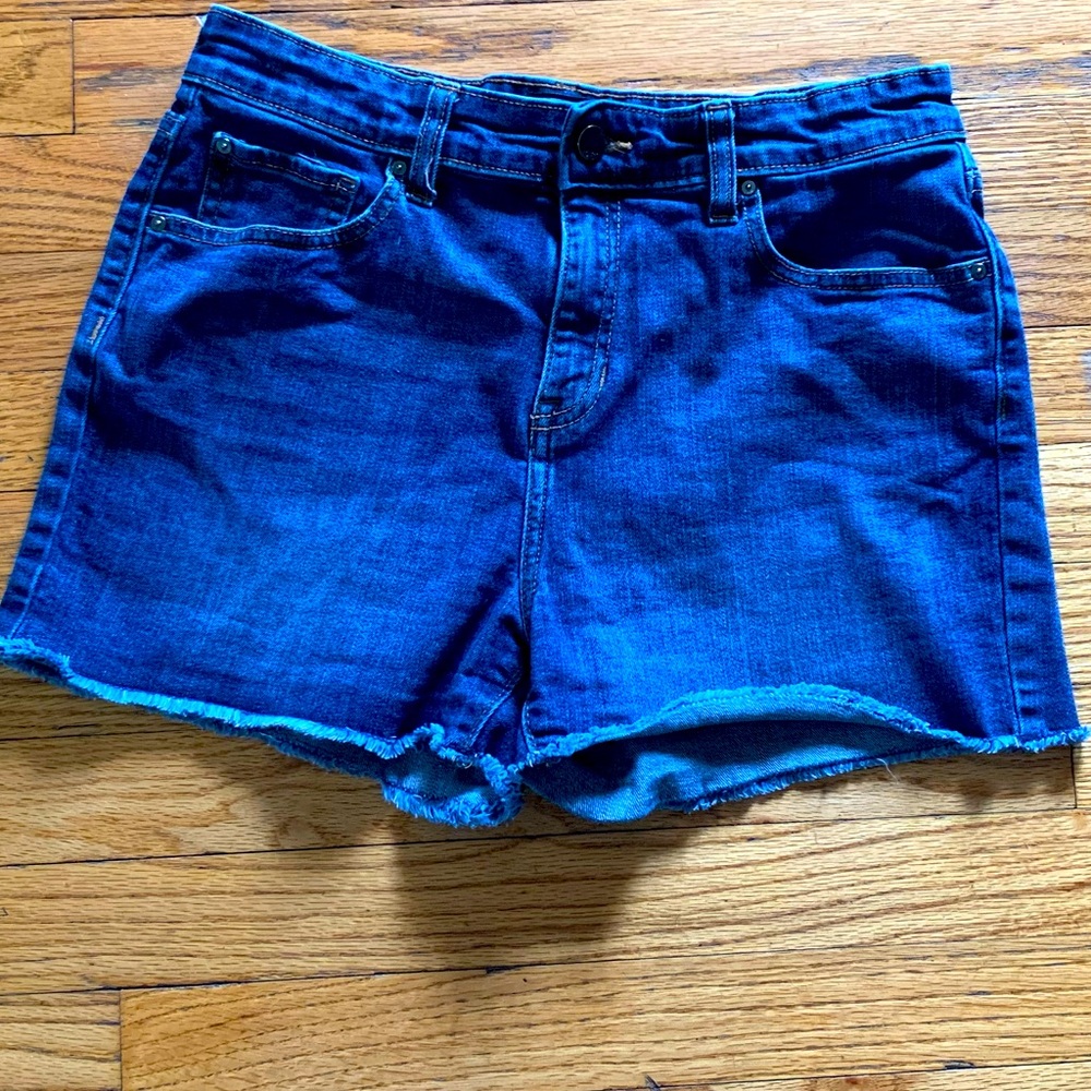 Gap High Rise Cut Off Shorts - size 8/29